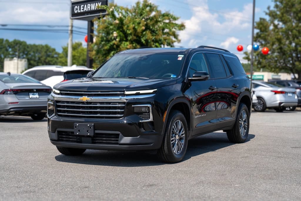 New 2027 Chevrolet Traverse LT SUV