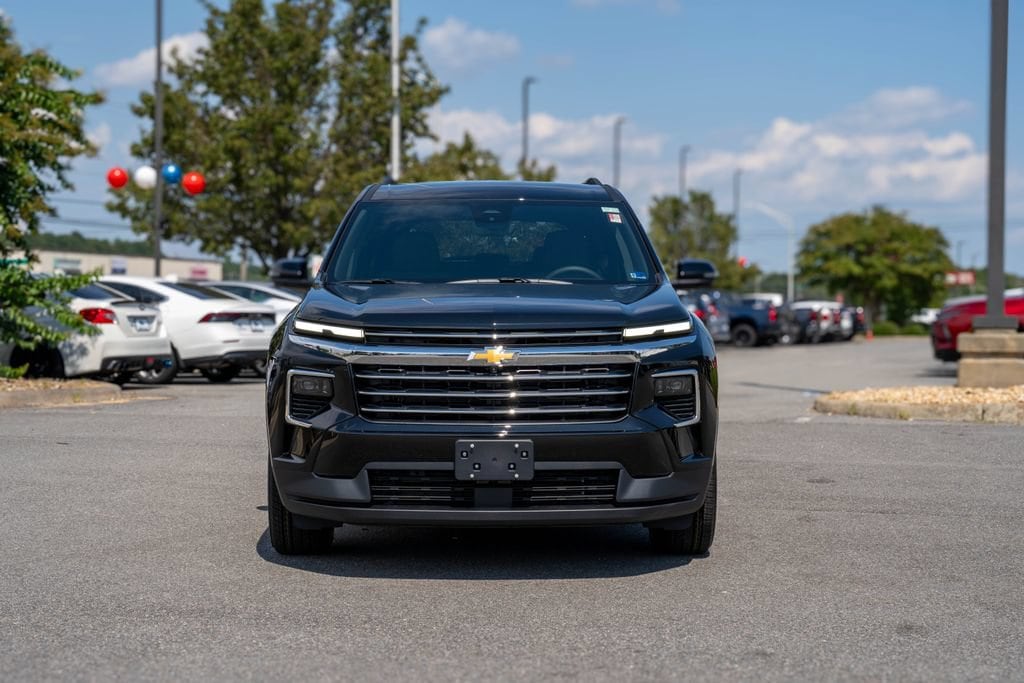 New 2027 Chevrolet Traverse LT SUV