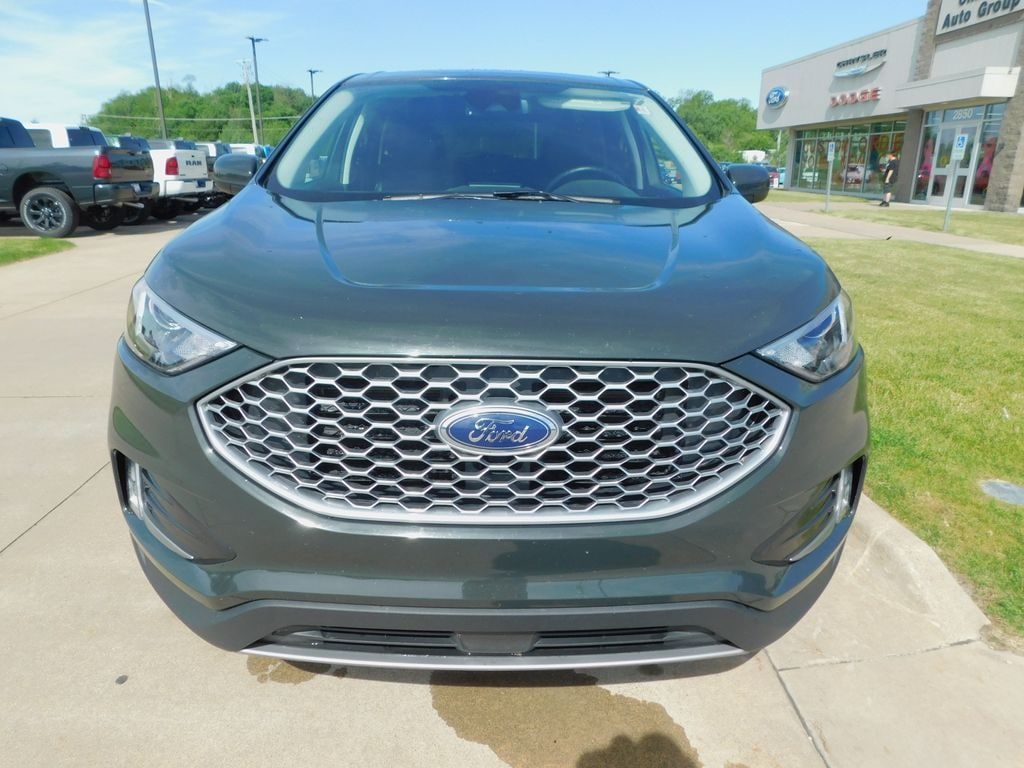 Used 2024 Ford Edge SUV
