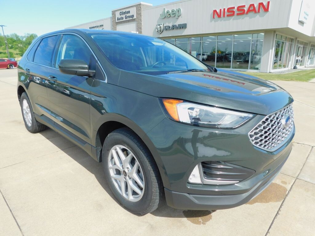 Used 2024 Ford Edge SUV