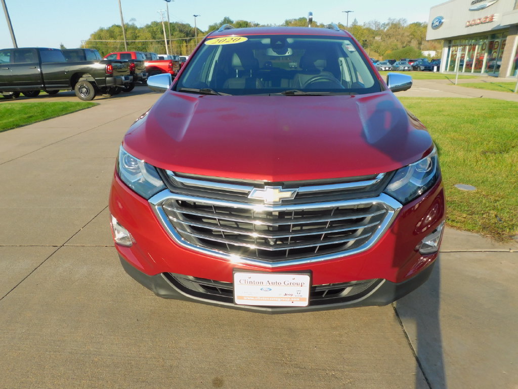 Used 2020 Chevrolet Equinox Premier with VIN 3GNAXXEV9LS552145 for sale in Clinton, IA