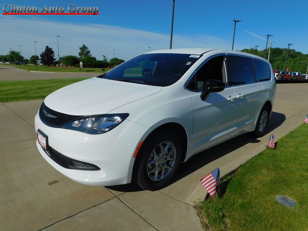 2027 Chrysler Voyager