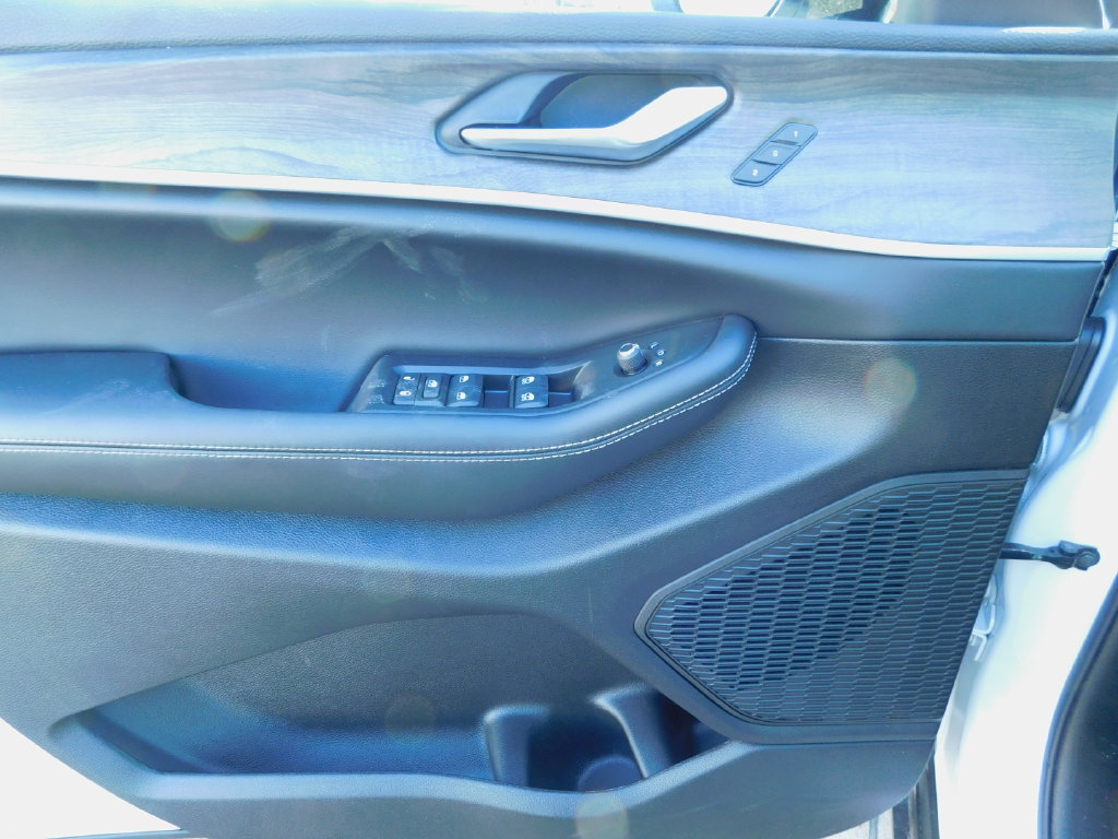 2025 Jeep Grand Cherokee L Limited - Photo 17