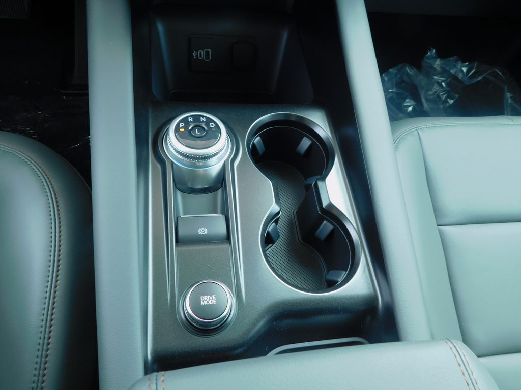 2026 Ford Explorer Active - Photo 22