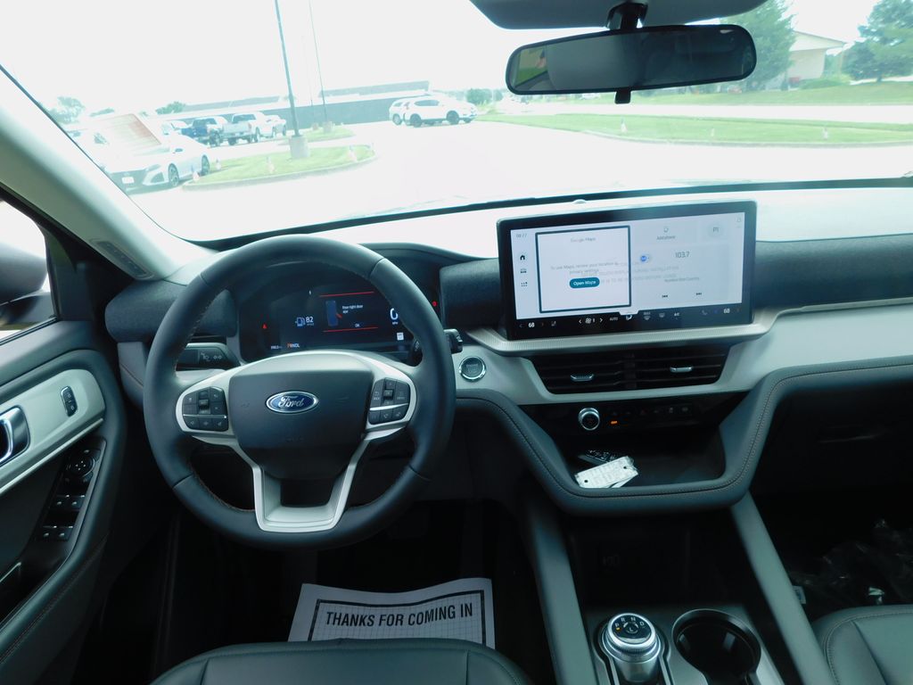 2026 Ford Explorer Active - Photo 7