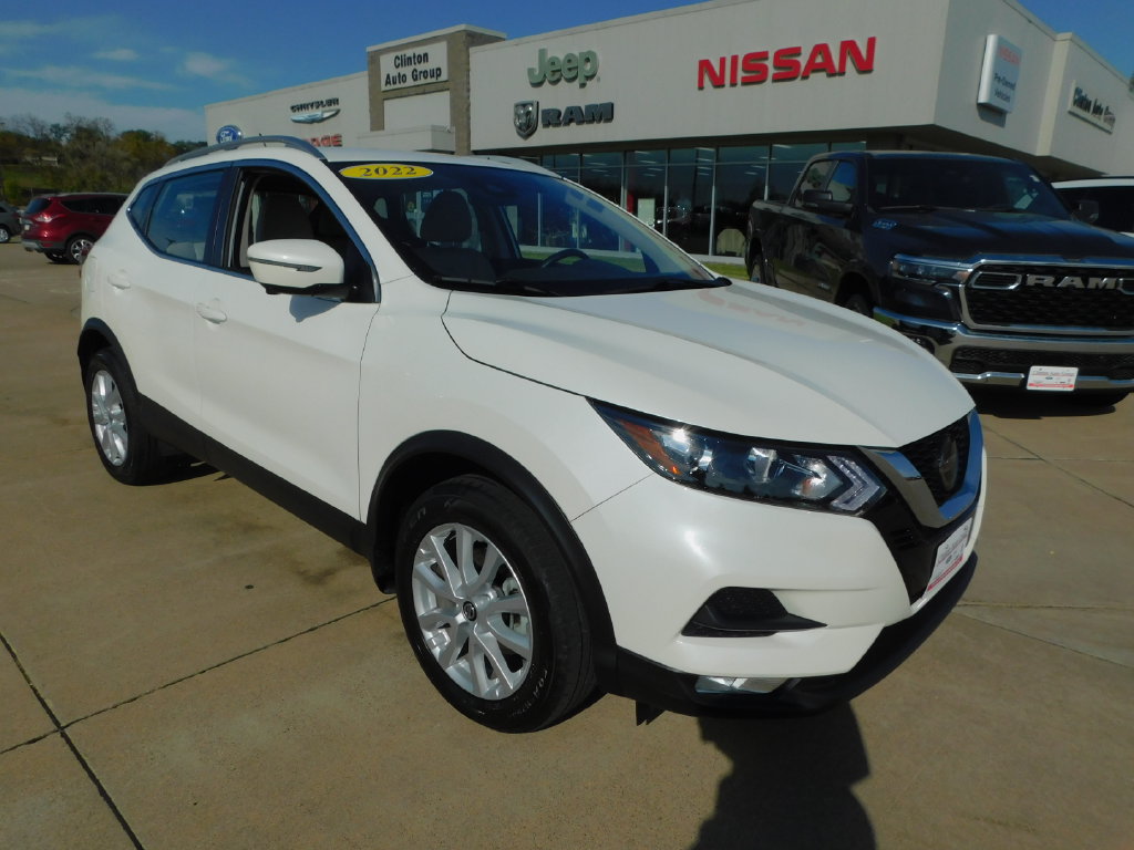 Used 2022 Nissan Rogue Sport SV SUV
