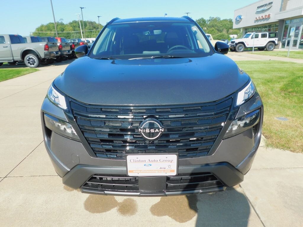 New 2026 Nissan Rogue Dark Armor SUV