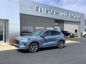2023 Ford Escape ST-Line SUV