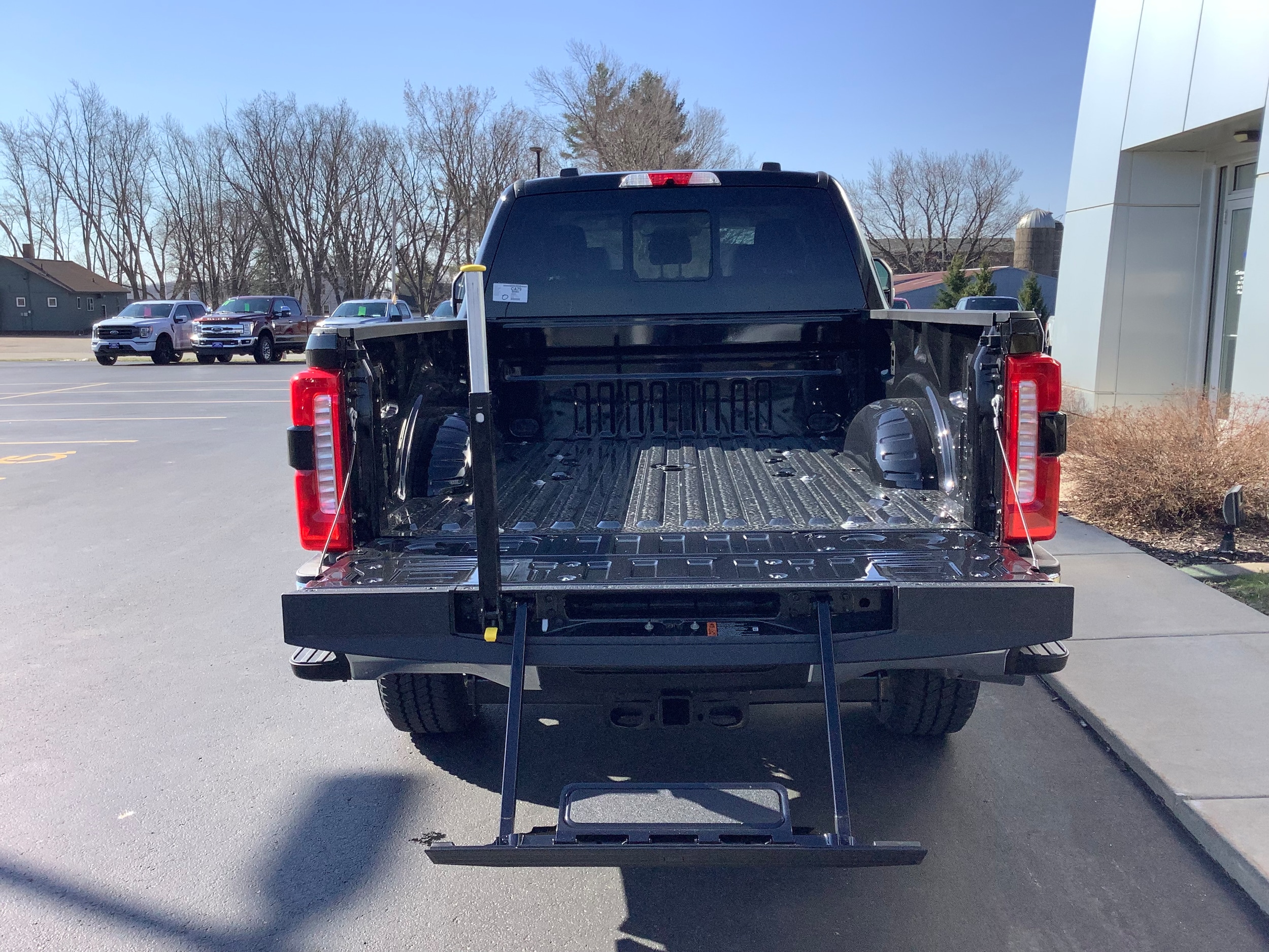 2026 Ford F-350 Super Duty Lariat - Photo 6