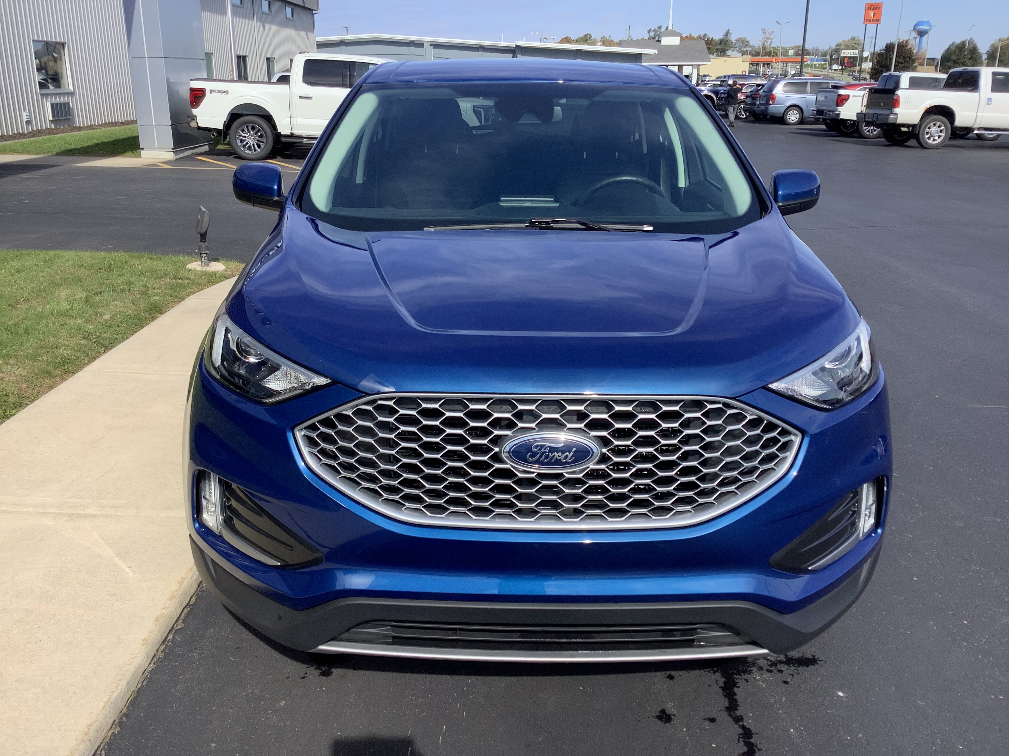 Used 2024 Ford Edge SEL SUV