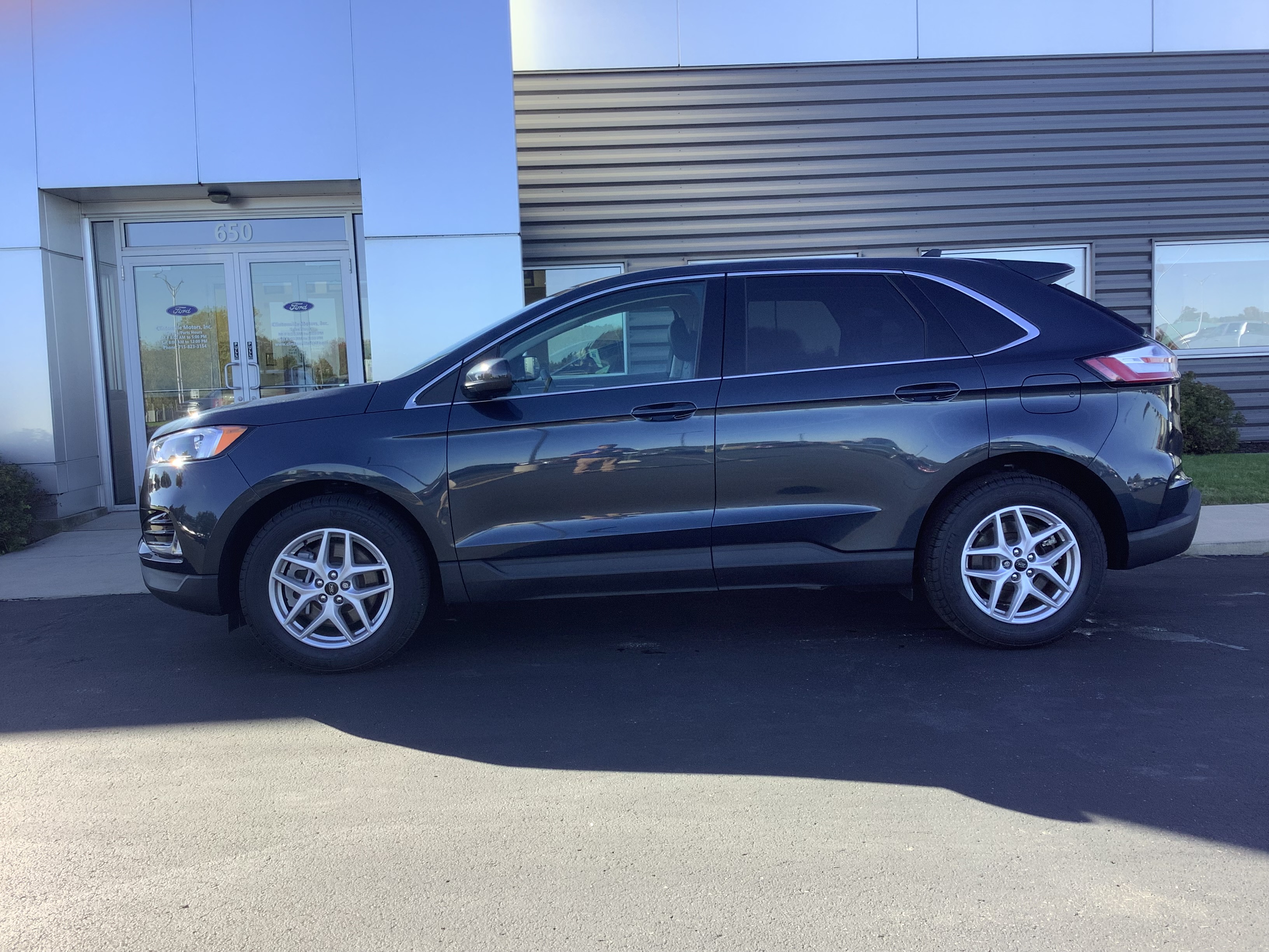 Used 2023 Ford Edge SEL SUV