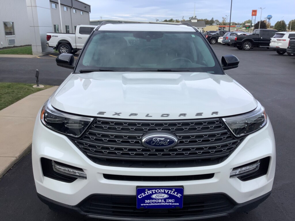 Used 2024 Ford Explorer XLT SUV