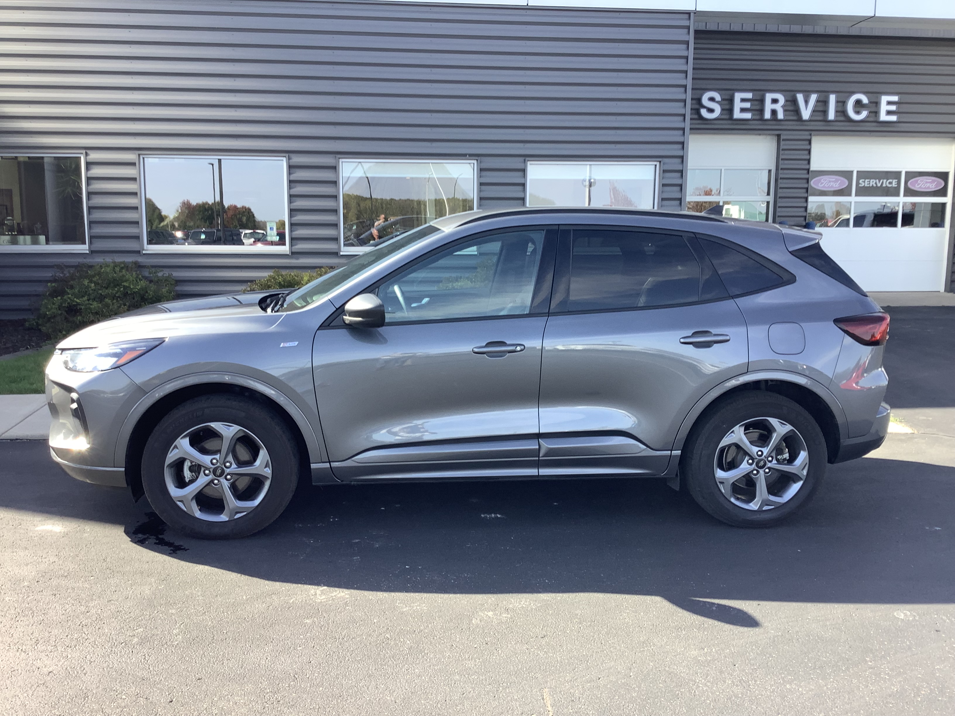 Used 2024 Ford Escape ST-Line SUV