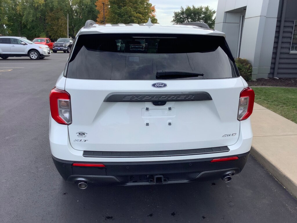Used 2024 Ford Explorer XLT SUV