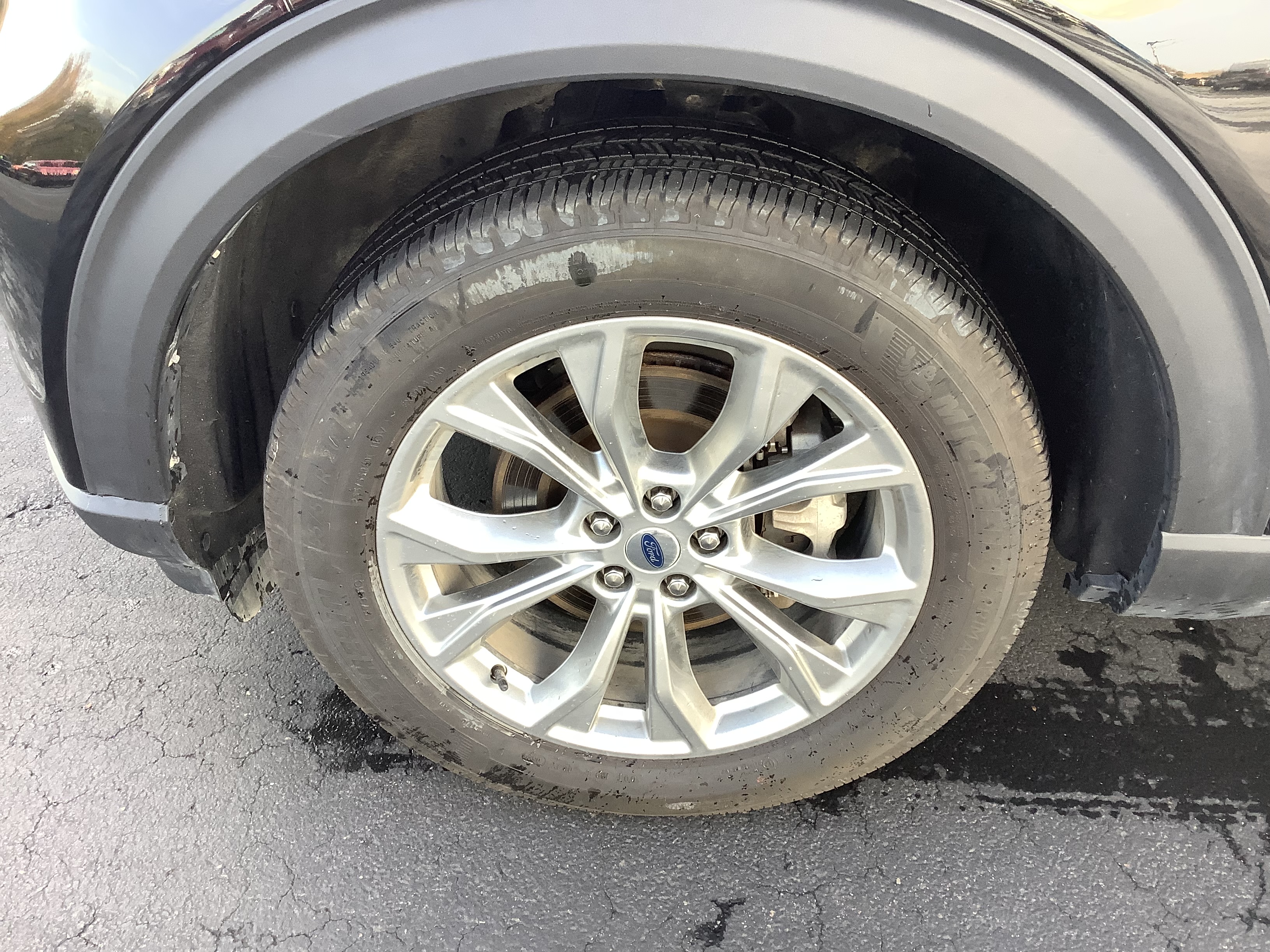 Used 2024 Ford Explorer XLT SUV
