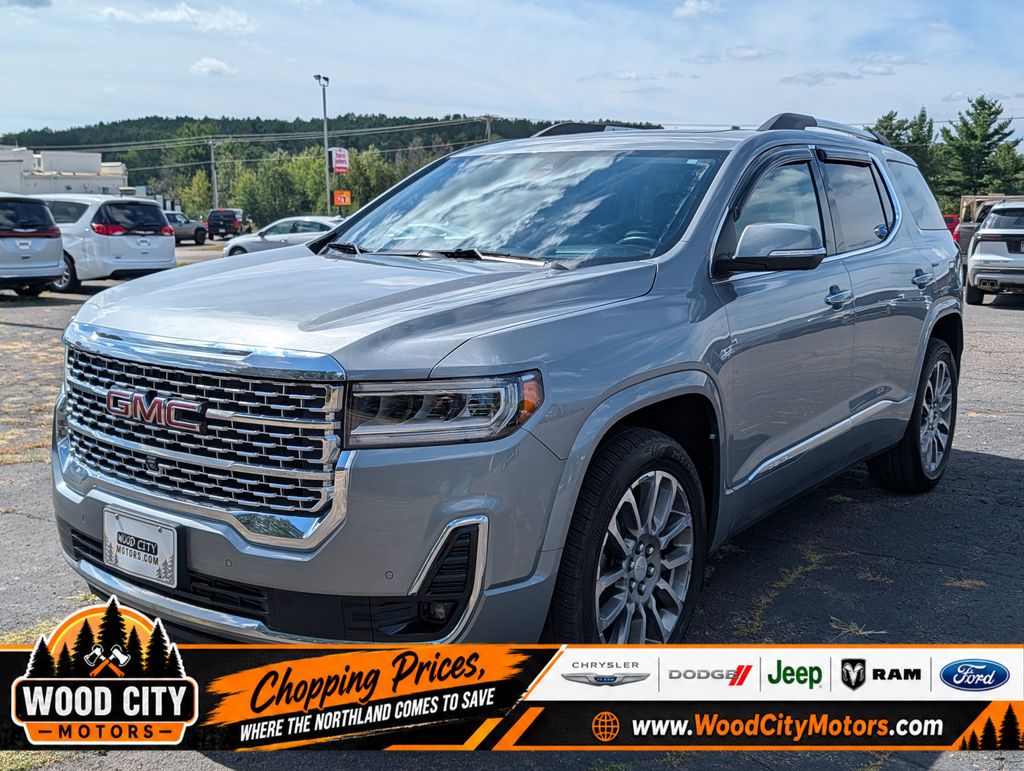 2023 GMC Acadia Denali
