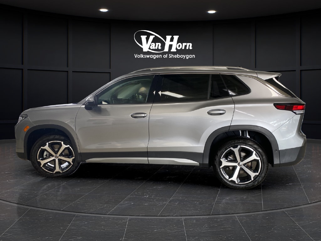New 2026 Volkswagen Tiguan SE SUV