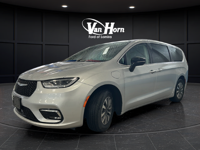 Used 2024 Chrysler Pacifica Hybrid Select Van Passenger Van
