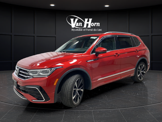 Used 2024 Volkswagen Tiguan SEL R-Line SUV