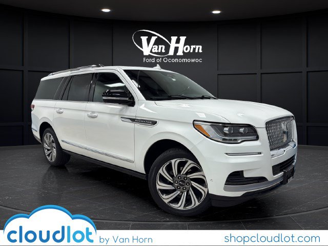 2023 Lincoln Navigator