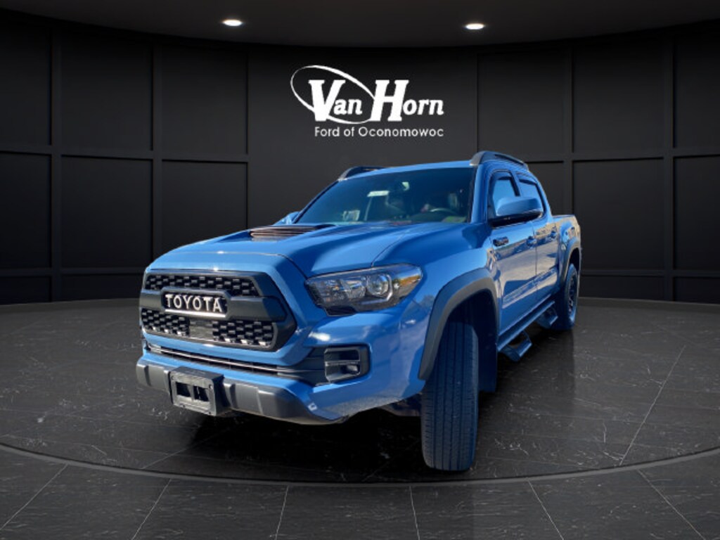Used 2018 Toyota Tacoma SR Truck Double Cab