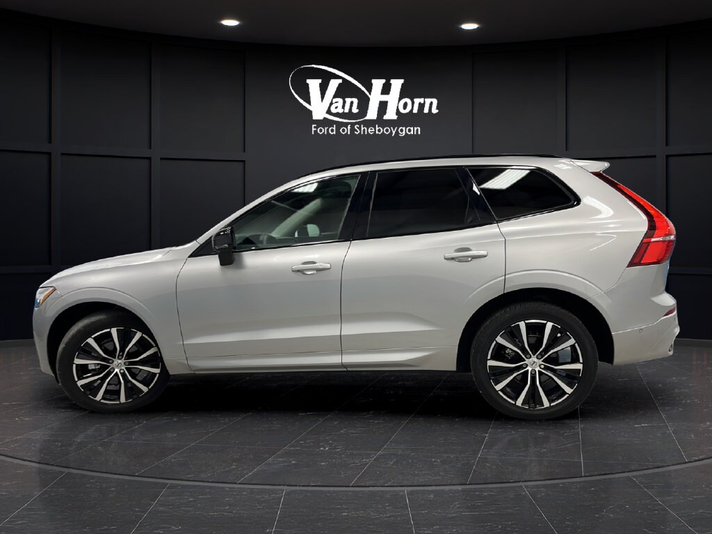 Used 2024 Volvo XC60 Plus Dark Theme SUV