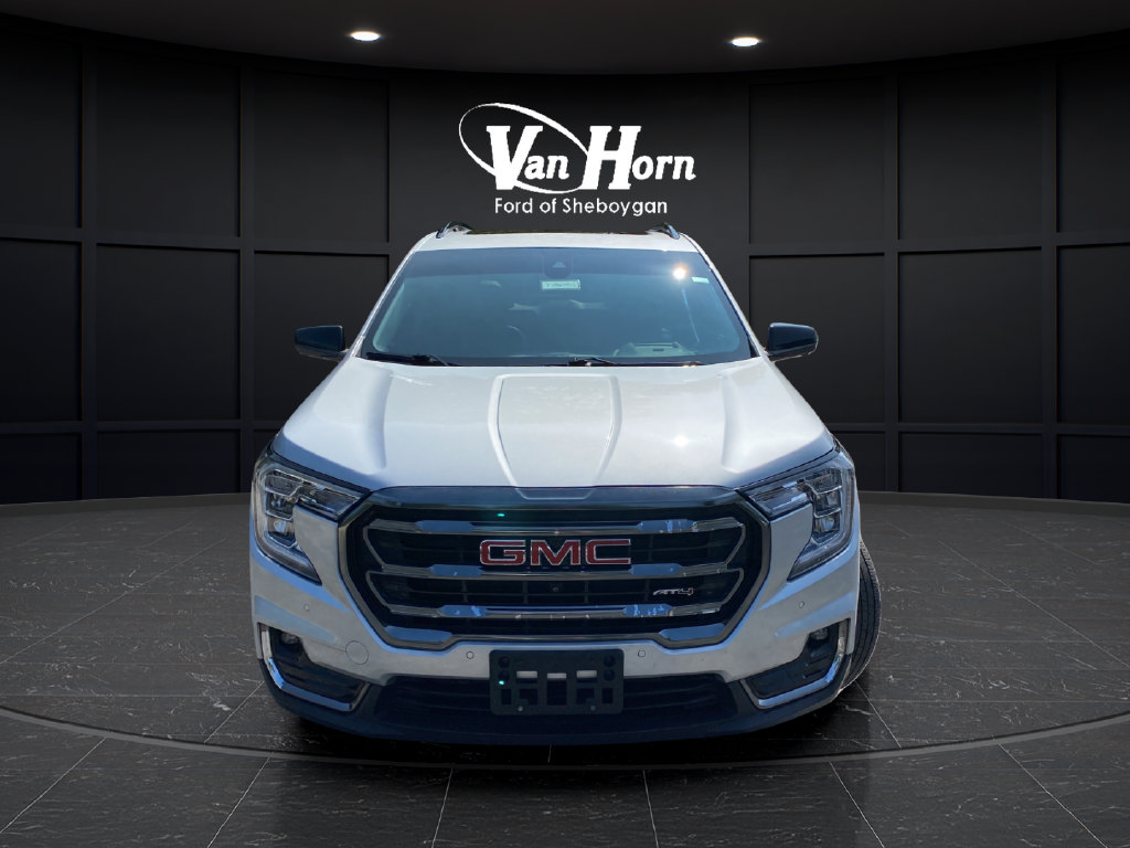 Used 2022 GMC Terrain AT4 SUV