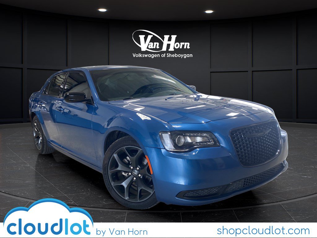 2023 Chrysler 300 Touring