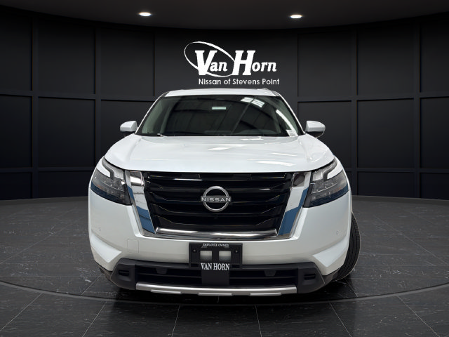 Used 2025 Nissan Pathfinder SL SUV