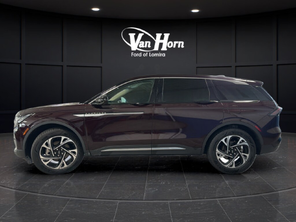 Used 2024 Lincoln Nautilus Premiere SUV