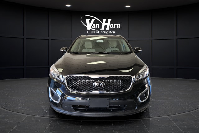 Used 2016 Kia Sorento LX with VIN 5XYPGDA31GG037203 for sale in Sheboygan, WI