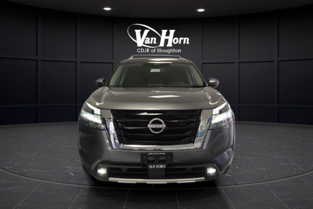 Used 2022 Nissan Pathfinder SL SUV
