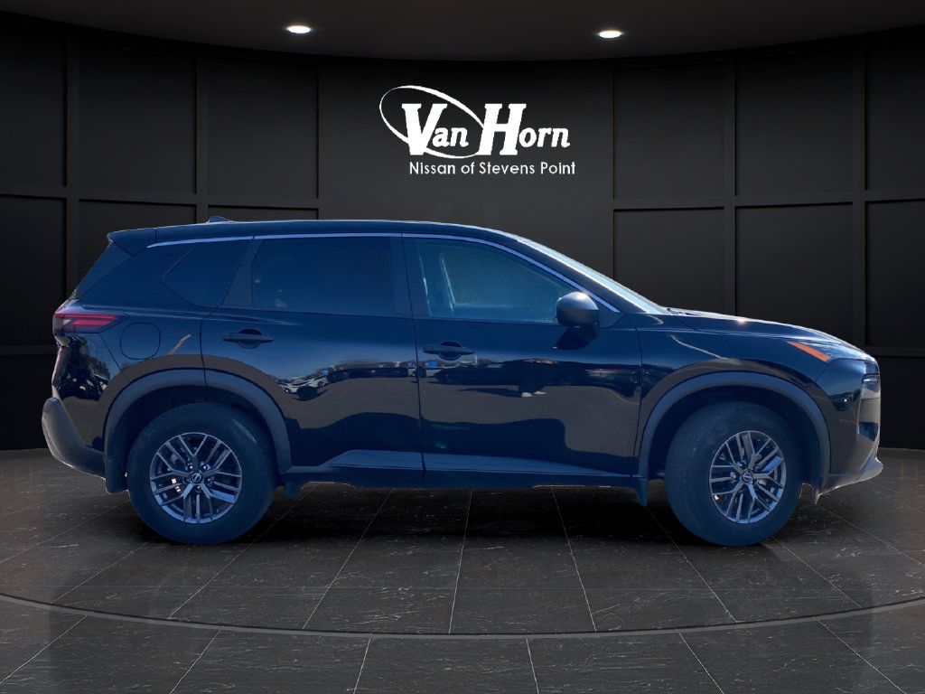 Used 2023 Nissan Rogue S SUV