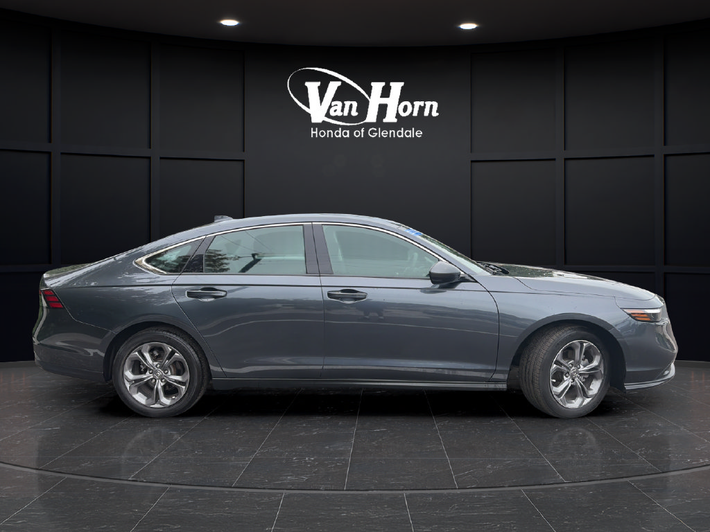 2024 Honda Accord EX - Photo 8