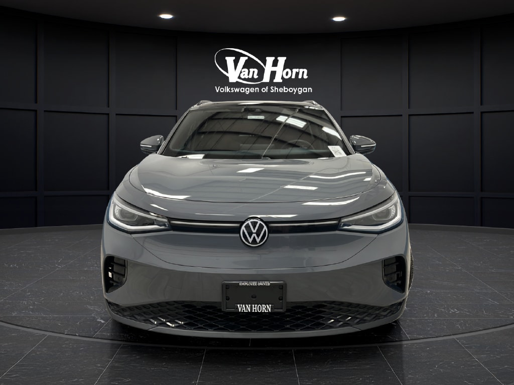 Used 2024 Volkswagen ID.4 PRO S with VIN 1V2WSPE80RC000926 for sale in Sheboygan, WI