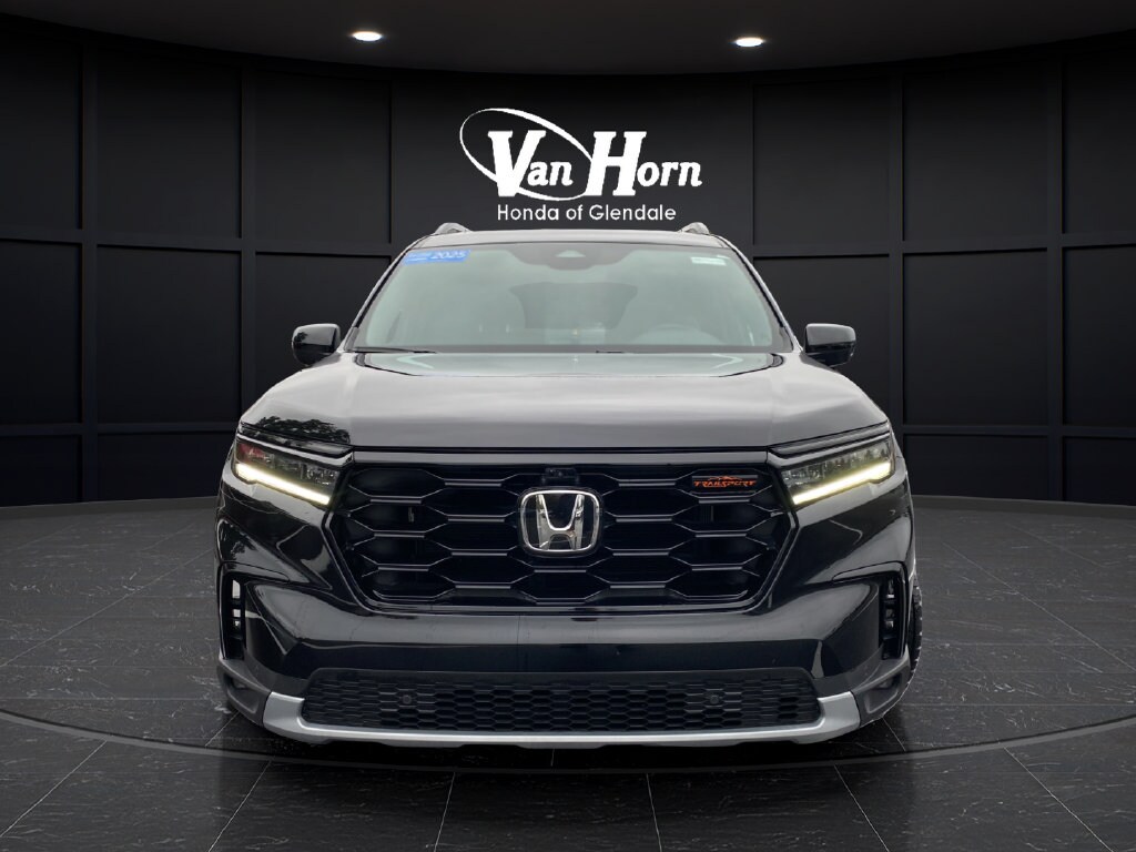 Certified 2025 Honda Pilot TrailSport SUV