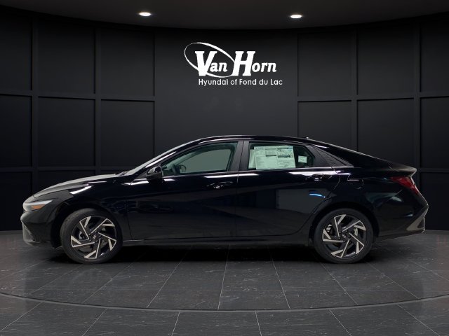 New 2026 Hyundai Elantra Limited Sedan