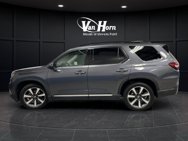Used 2023 Honda Pilot Elite SUV