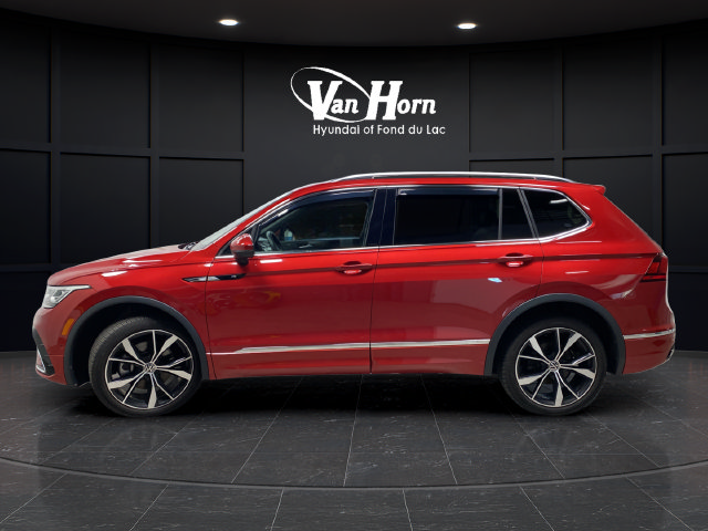Used 2024 Volkswagen Tiguan SEL R-Line SUV