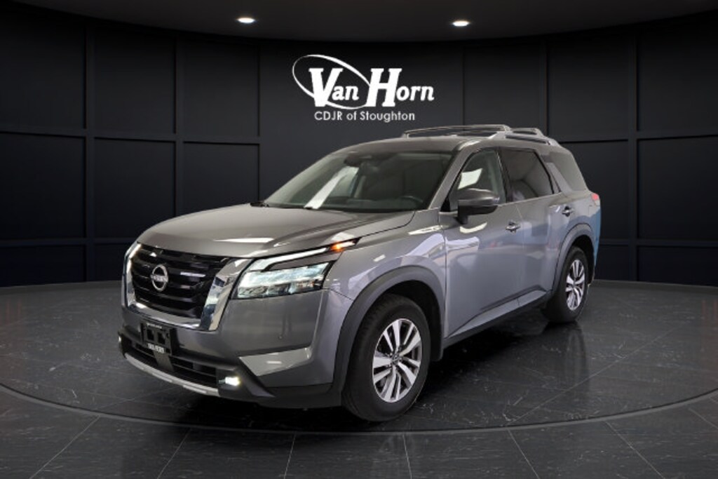 Used 2022 Nissan Pathfinder SL SUV