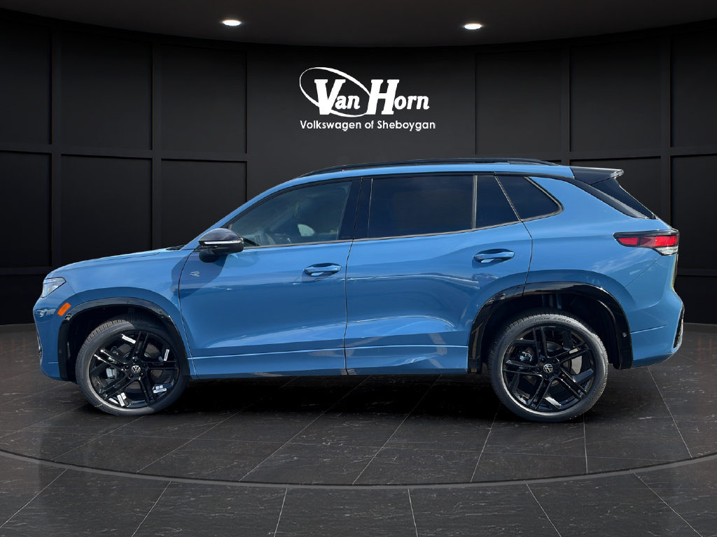 New 2026 Volkswagen Tiguan SE R-Line Black SUV