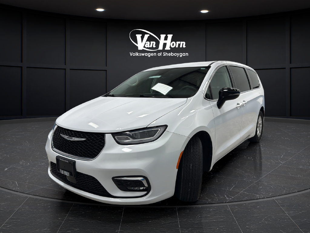 Used 2024 Chrysler Pacifica Touring L Van Passenger Van