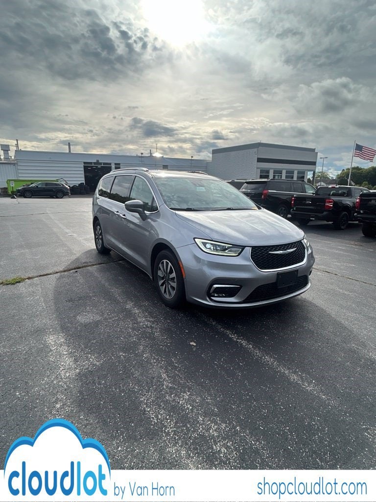 2021 Chrysler Pacifica Hybrid