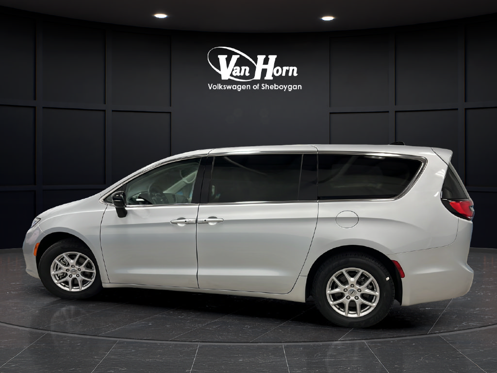 Used 2024 Chrysler Pacifica Touring L Van Passenger Van