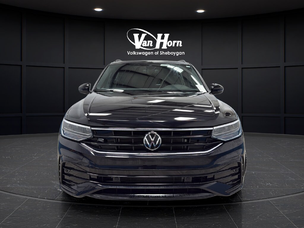 Used 2024 Volkswagen Tiguan SE R-Line Black SUV