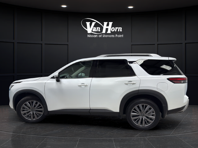 Used 2025 Nissan Pathfinder SL SUV
