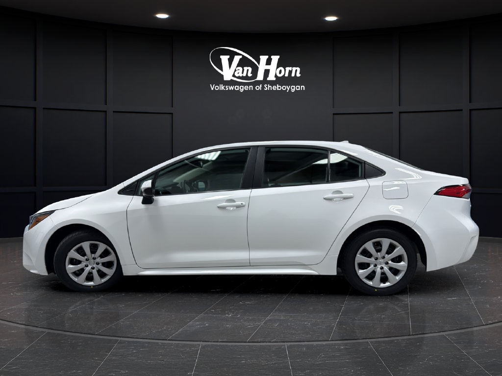 Used 2024 Toyota Corolla LE LE CVT