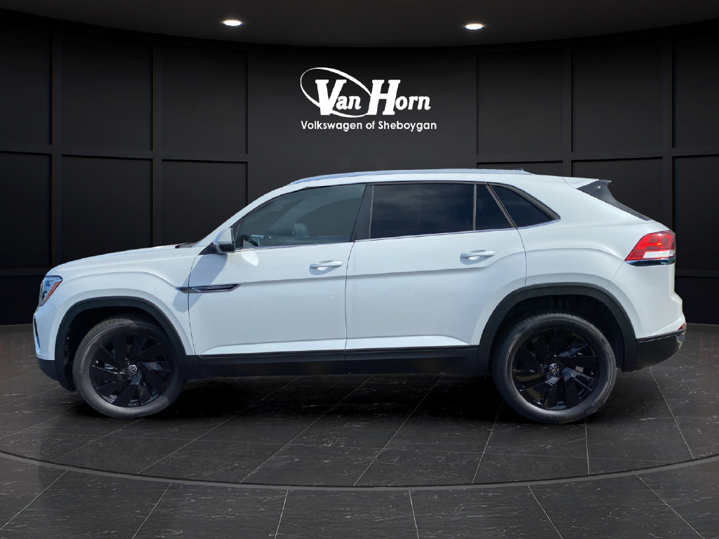 New 2026 Volkswagen Atlas Cross Sport 2.0T SE w/Technology SUV