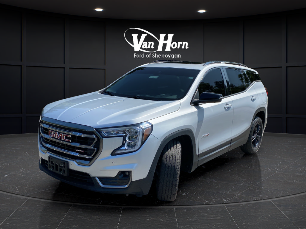 Used 2022 GMC Terrain AT4 SUV