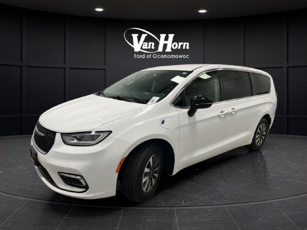 Used 2024 Chrysler Pacifica Hybrid Select Van Passenger Van